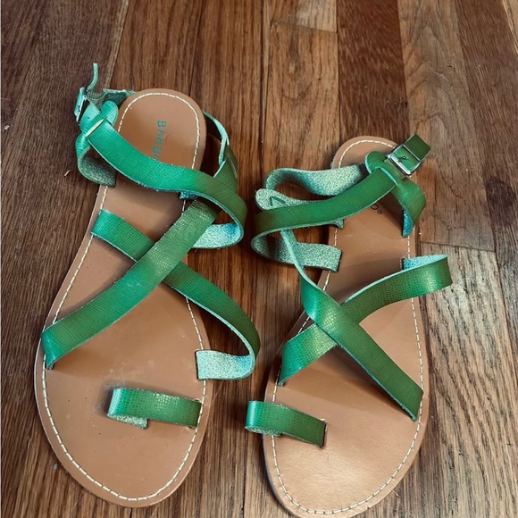 Bamboo Green Strappy Flat Sandals – Size 8.5 - Picture 2 of 8